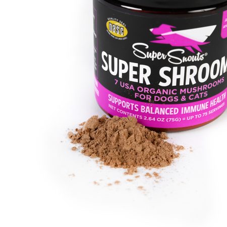 Bote con muestra de producto de Super snouts super shrooms, una mezcla de 7 hongos orgánicos